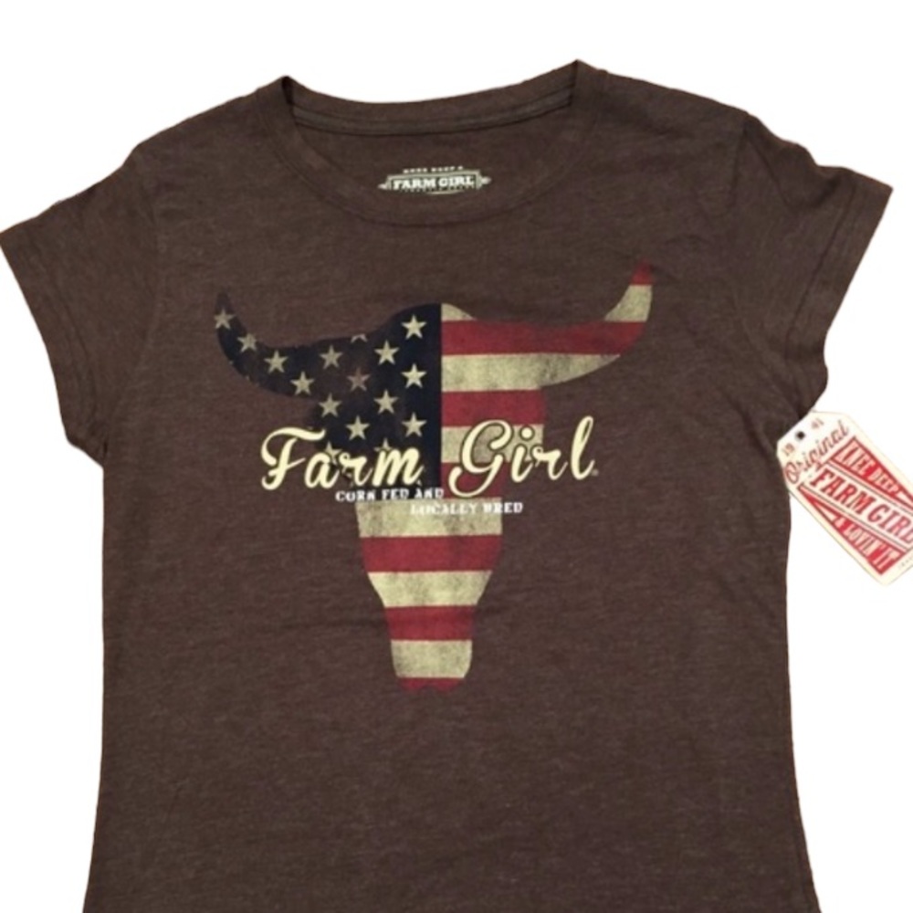 Women’s Farm Girl Bull American Flag Brown Tee Large
